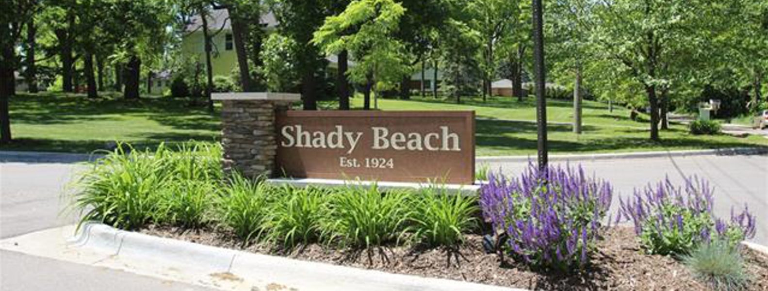 Shady Beach entrance